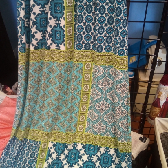 $72 London Style Multicolor Maxi sz 4 NWT - Picture 3 of 7